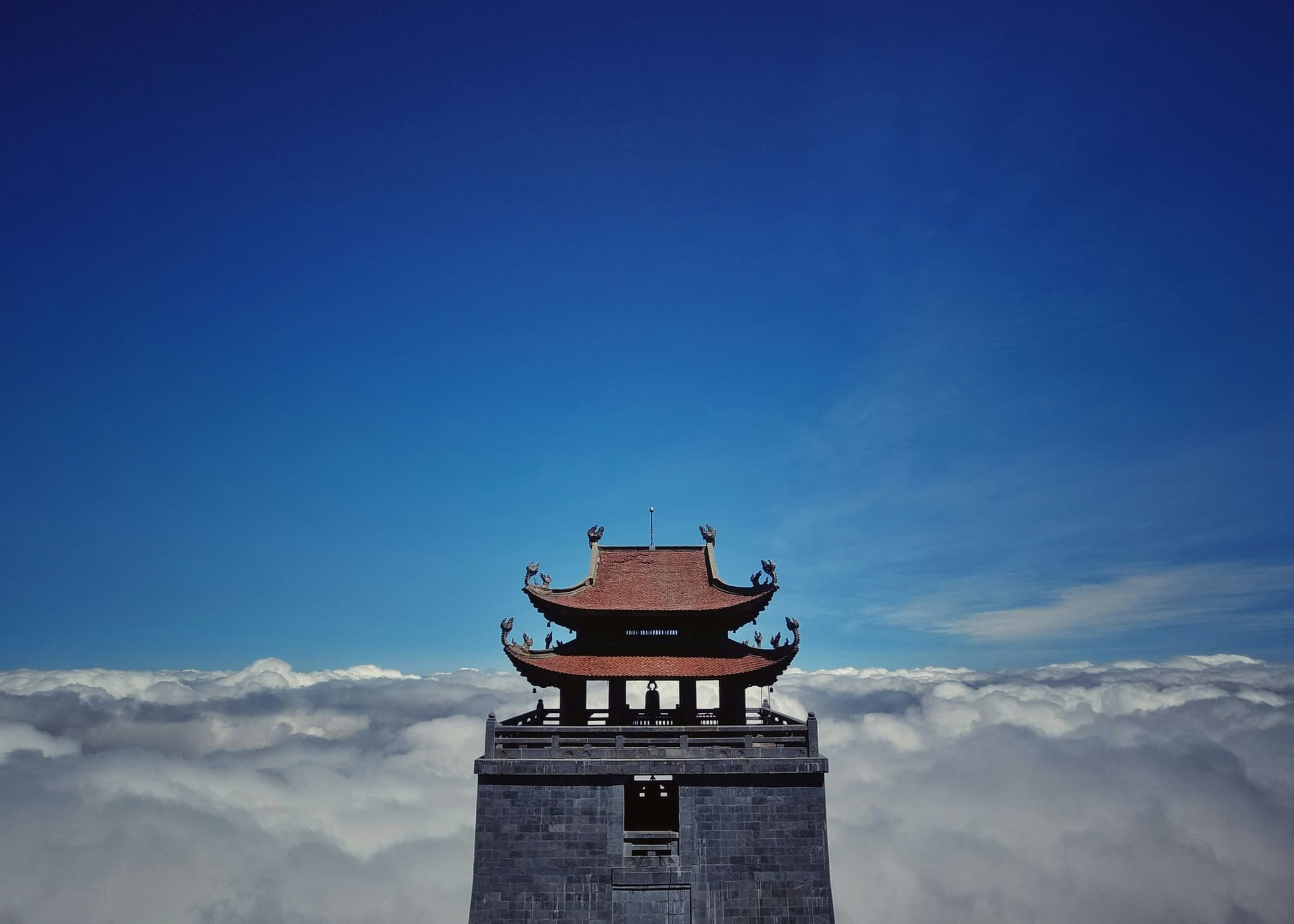 Vietnam Voyages: Family Odyssey - Image 3